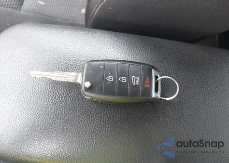 2017 Kia Forte Lx из США, поврежденный, VIN 3KPFK4A73HE161128